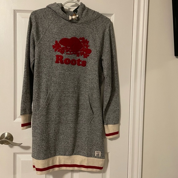 Roots cabin fleece sweater dress for women - Picture 1 of 4